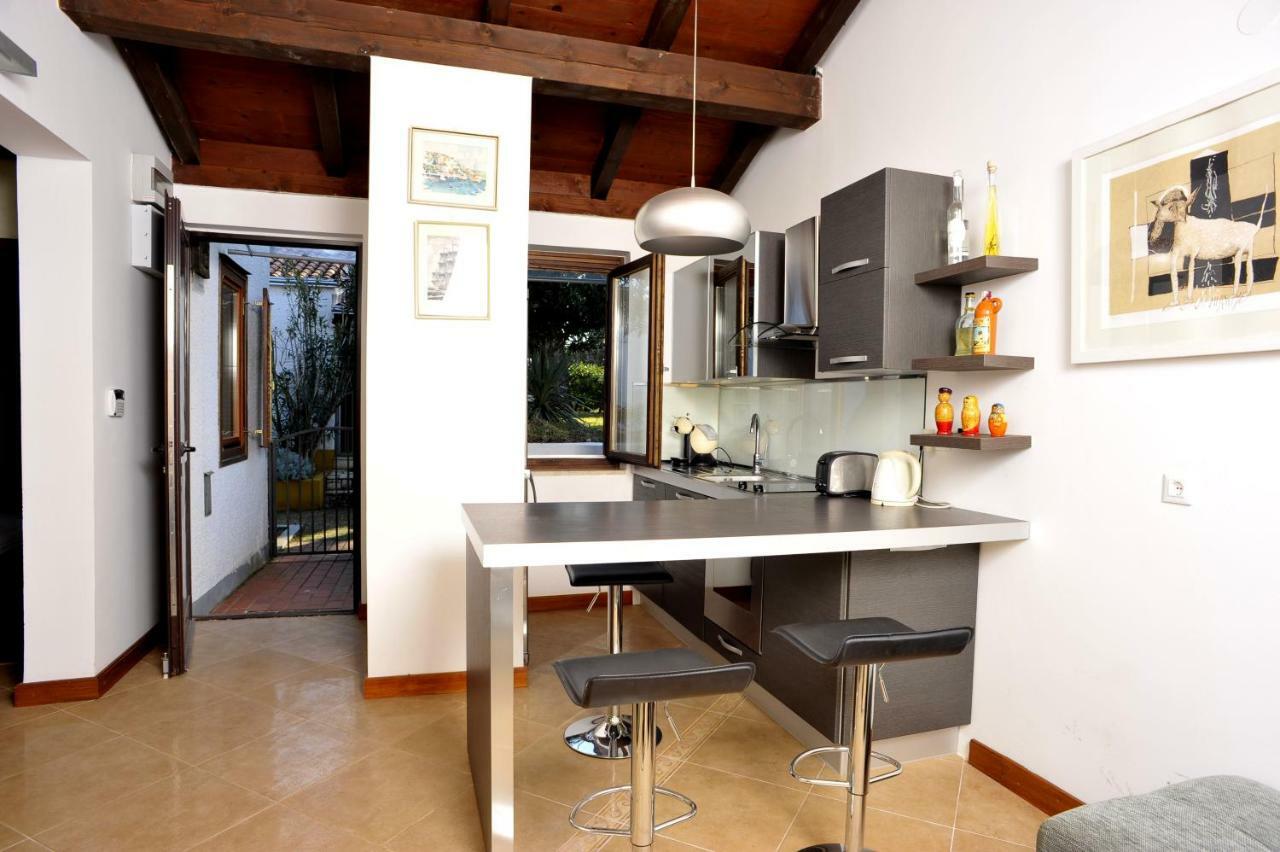Holiday House Lena Poreč Zewnętrze zdjęcie